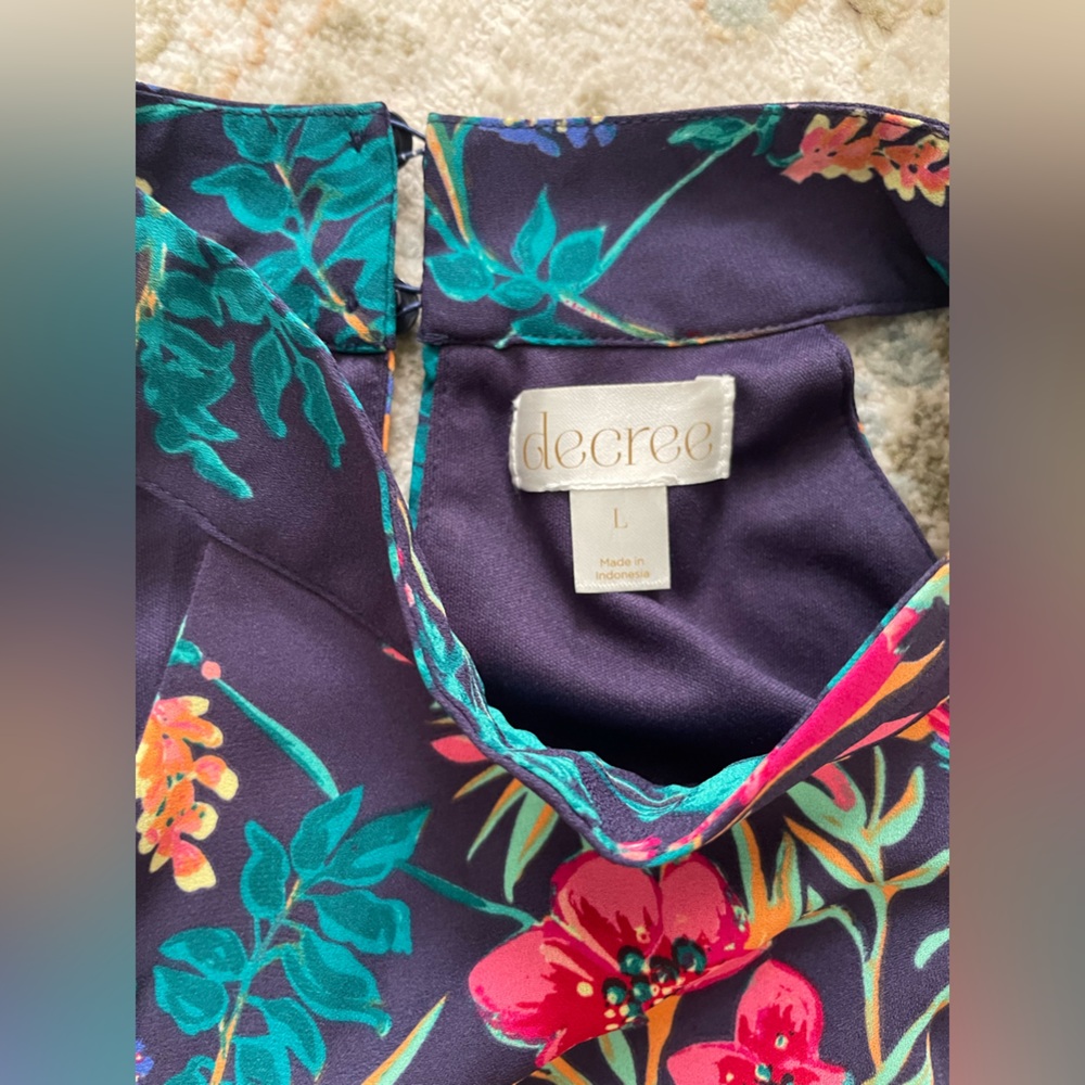 NWOT Floral Lined Dress. Size L. - Picture 2 of 7